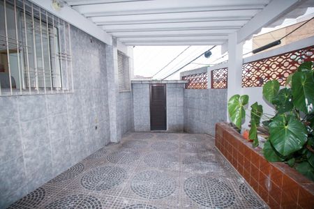 Casa à venda com 170m², 2 quartos e 4 vagasGaragem