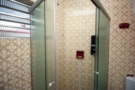 Casa à venda com 170m², 2 quartos e 4 vagasBanheiro 1