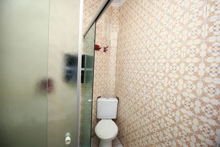 Casa à venda com 170m², 2 quartos e 4 vagasBanheiro 1