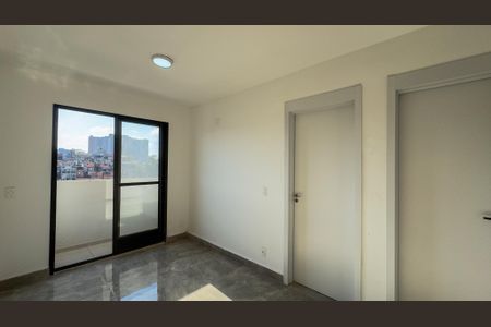 Apartamento para alugar com 38m², 2 quartos e sem vagaSala, Cozinha e Área de Serviço