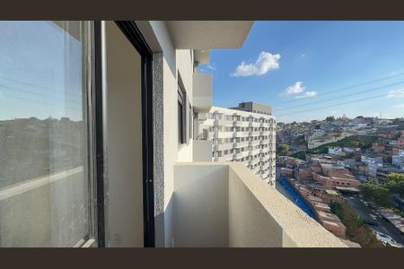 Apartamento para alugar com 38m², 2 quartos e sem vagaSacada