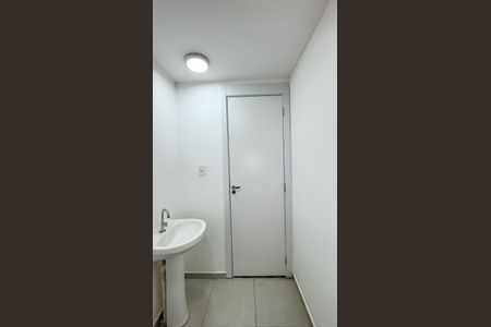 Apartamento para alugar com 38m², 2 quartos e sem vagaBanheiro