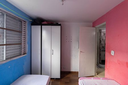 Quarto 1 de apartamento para alugar com 2 quartos, 50m² em Jardim Etelvina, São Paulo