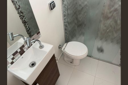 Apartamento à venda com 60m², 2 quartos e sem vagaBanheiro