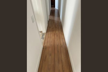 Apartamento à venda com 60m², 2 quartos e sem vagaCorredor