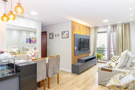 Sala de apartamento à venda com 2 quartos, 56m² em Jardim Iris, São Paulo