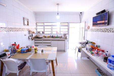 Casa à venda com 216m², 3 quartos e 3 vagasCozinha