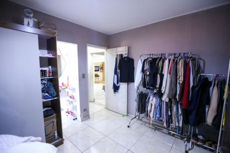 Casa à venda com 216m², 3 quartos e 3 vagasQuarto 2