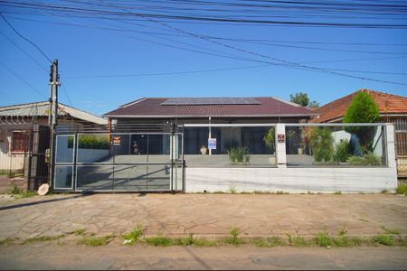 Casa à venda com 180m², 3 quartos e 2 vagasFachada