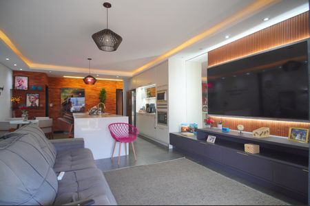 Casa à venda com 180m², 3 quartos e 2 vagassala