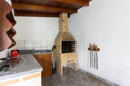 Casa para alugar com 250m², 3 quartos e 2 vagas Casa para alugar com 250m², 3 quartos e 2 vagasÁrea Comum