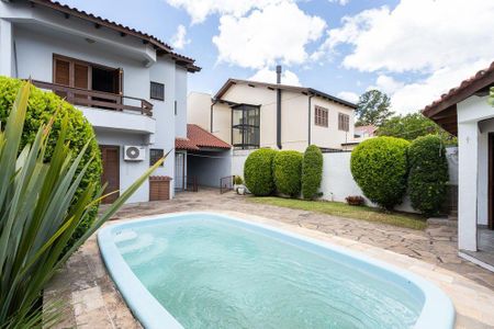 Casa para alugar com 250m², 3 quartos e 2 vagas Casa para alugar com 250m², 3 quartos e 2 vagasÁrea Comum