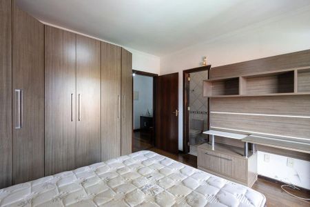 Casa para alugar com 250m², 3 quartos e 2 vagas Casa para alugar com 250m², 3 quartos e 2 vagasQuarto 3