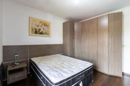 Casa para alugar com 250m², 3 quartos e 2 vagas Casa para alugar com 250m², 3 quartos e 2 vagasQuarto 2