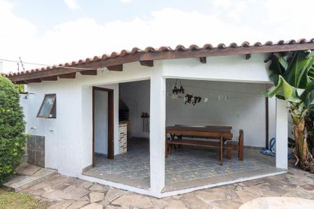 Casa para alugar com 250m², 3 quartos e 2 vagas Casa para alugar com 250m², 3 quartos e 2 vagasÁrea Comum