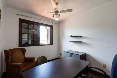 Casa para alugar com 250m², 3 quartos e 2 vagas Casa para alugar com 250m², 3 quartos e 2 vagasEscritório