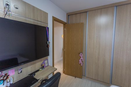 Apartamento à venda com 62m², 2 quartos e 2 vagasQuarto 2