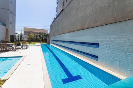Apartamento à venda com 62m², 2 quartos e 2 vagasÁrea comum - Piscina