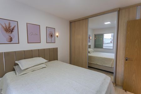Apartamento à venda com 62m², 2 quartos e 2 vagasSuíte