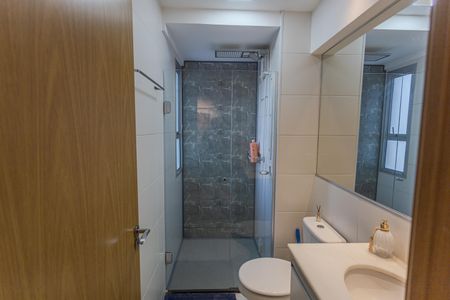 Apartamento à venda com 62m², 2 quartos e 2 vagasBanheiro Social