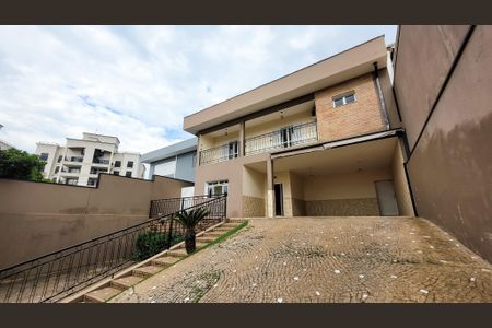 Casa de condomínio para alugar com 350m², 5 quartos e 4 vagas Casa de condomínio para alugar com 350m², 5 quartos e 4 vagasGaragem
