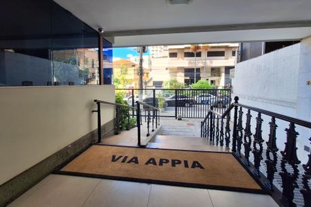 Apartamento à venda com 211m², 4 quartos e 1 vagaÁrea comum