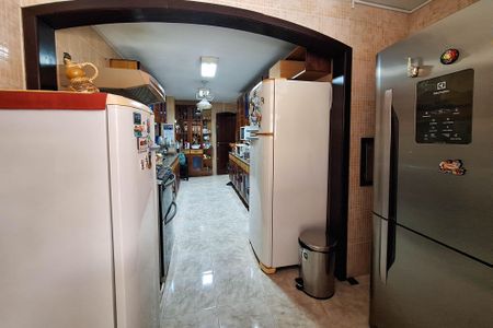 Apartamento à venda com 211m², 4 quartos e 1 vagaCozinha