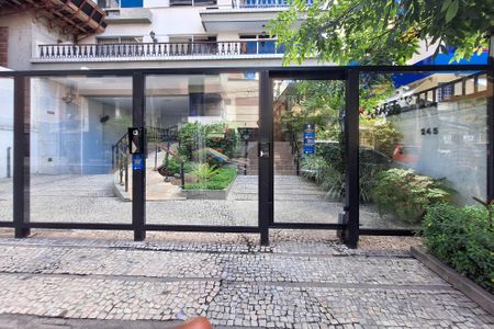 Apartamento à venda com 211m², 4 quartos e 1 vagaFachada