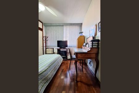 Apartamento à venda com 211m², 4 quartos e 1 vagaQuarto 1