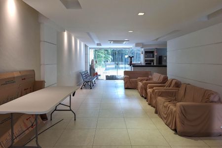 Apartamento à venda com 211m², 4 quartos e 1 vagaÁrea comum