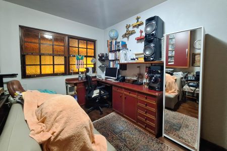 Apartamento à venda com 211m², 4 quartos e 1 vagaQuarto 2