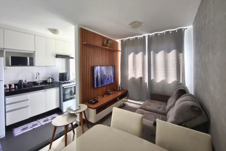 Sala de apartamento à venda com 2 quartos, 42m² em Parque Industrial, Campinas