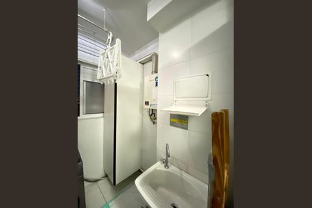 Apartamento à venda com 49m², 2 quartos e 1 vaga Apartamento à venda com 49m², 2 quartos e 1 vagaÁrea de Serviço