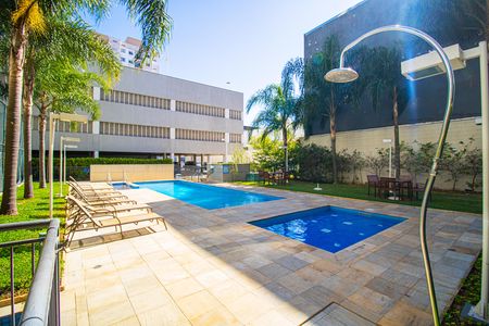 Apartamento à venda com 49m², 2 quartos e 1 vaga Apartamento à venda com 49m², 2 quartos e 1 vagaÁrea comum - Piscina