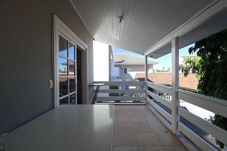 Apartamento para alugar com 120m², 4 quartos e 1 vagaVaranda