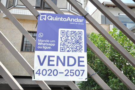 Casa à venda com 250m², 3 quartos e 9 vagasPlaca