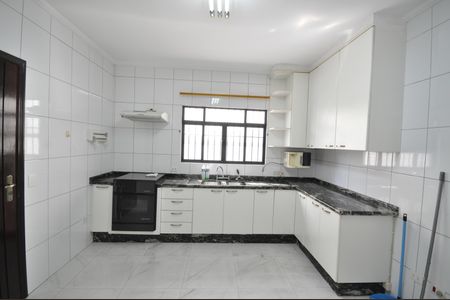 Casa à venda com 250m², 3 quartos e 9 vagasCozinha