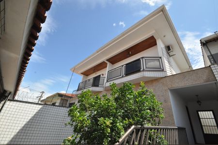 Casa à venda com 250m², 3 quartos e 9 vagasFachada