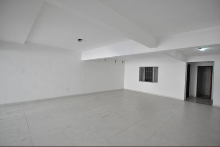 Casa à venda com 250m², 3 quartos e 9 vagasSalão Festas