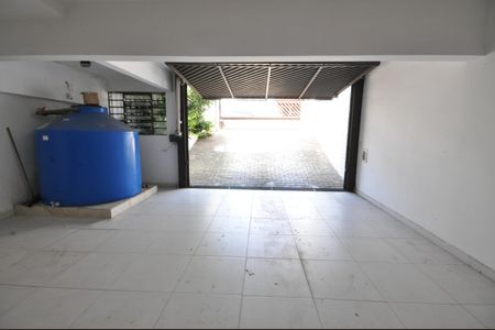 Casa à venda com 250m², 3 quartos e 9 vagasGaragem