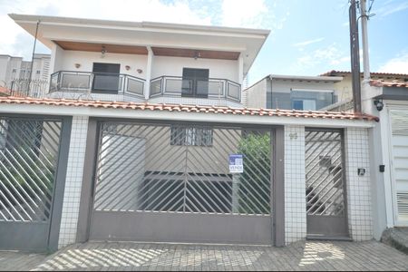 Casa à venda com 250m², 3 quartos e 9 vagasFachada