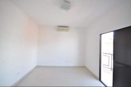 Casa à venda com 250m², 3 quartos e 9 vagasSuíte 1