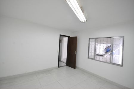 Casa à venda com 250m², 3 quartos e 9 vagasDepósito