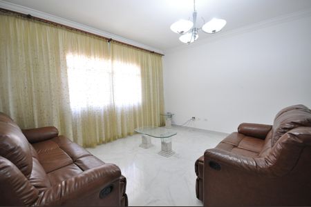 Sala de casa à venda com 3 quartos, 250m² em Vila Constança, São Paulo