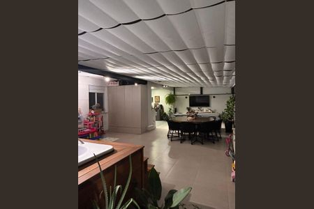 Apartamento à venda com 95m², 2 quartos e 2 vagasSala de jantar