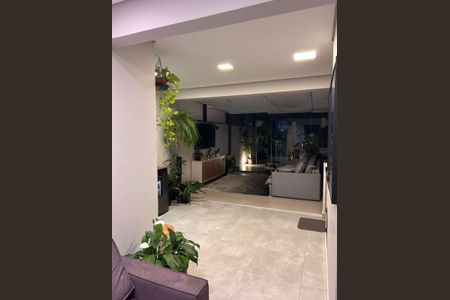Apartamento à venda com 95m², 2 quartos e 2 vagasSala
