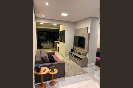 Apartamento à venda com 95m², 2 quartos e 2 vagasSala