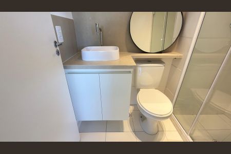 Apartamento para alugar com 39m², 2 quartos e sem vagaBanheiro