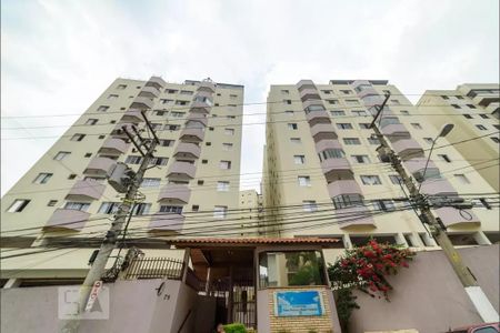 Apartamento para alugar com 70m², 2 quartos e 2 vagasFachada e portaria