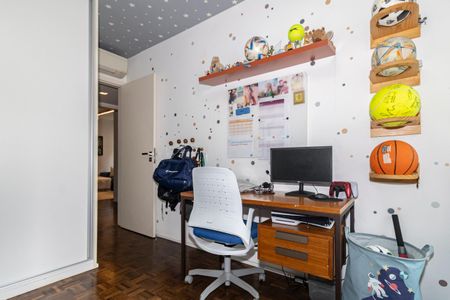 Apartamento à venda com 105m², 3 quartos e 1 vagaQuarto 2